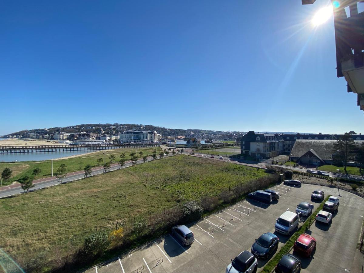 Marina De Deauville Place-Inn المظهر الخارجي الصورة