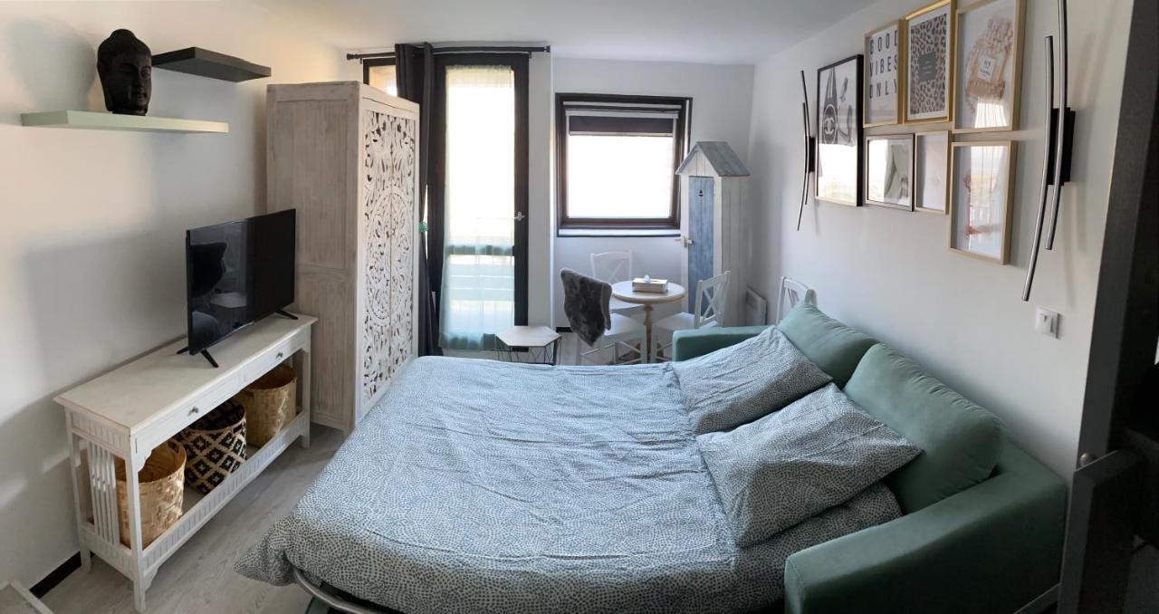 Marina De Deauville Place-Inn المظهر الخارجي الصورة